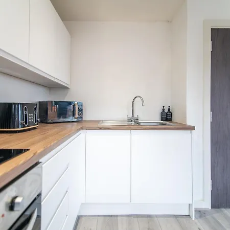 Velvet - Conditioning House *