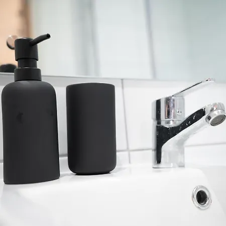 Velvet - Conditioning House Bradford (West Yorkshire)